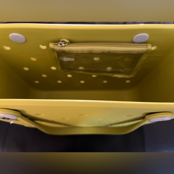 NWT Baby Bogg bag (medium) Green Apple - Picture 3 of 10